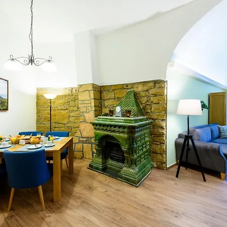 Burg Im Zwinger Apartment