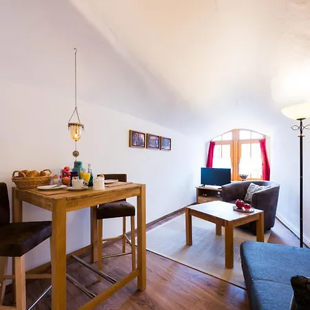 Burg Im Zwinger 公寓 戈斯拉尔