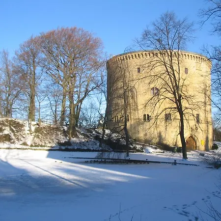 Апартаменты Burg Im Zwinger *