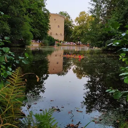 Апартаменты Burg Im Zwinger
